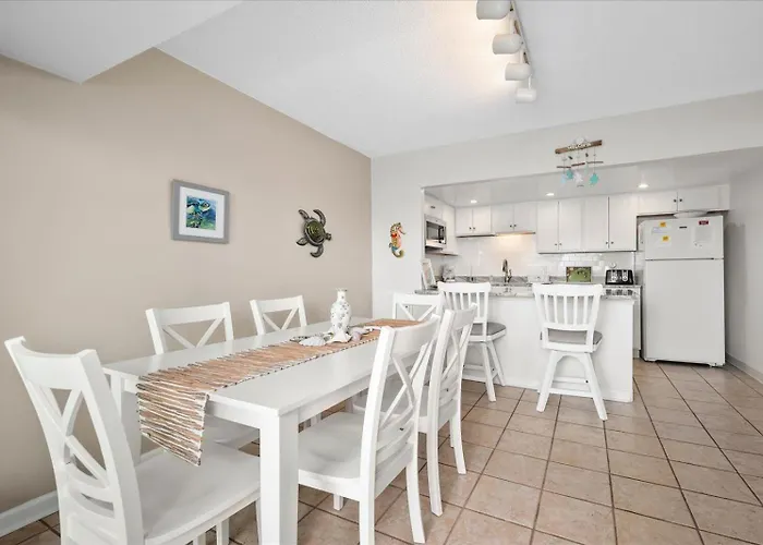Beautiful 1 Bedroom In 9400 Building With Side Ocean Views! Ocean Stadt