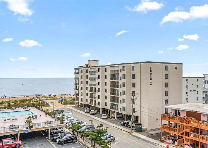 Beautiful 1 Bedroom In 9400 Building With Side Ocean Views! * Ocean Stadt
